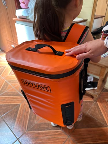 Customer photo review of Mochila Cooler 20 Lts Waterprof Drysave