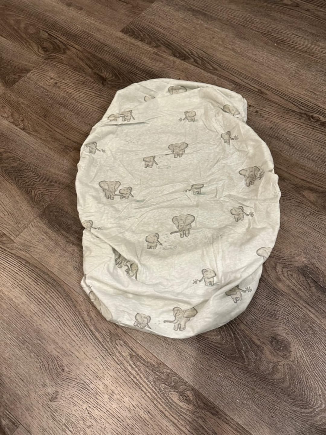 Customer photo review of 2-Pack Soothe Fitted Bassinet Sheets