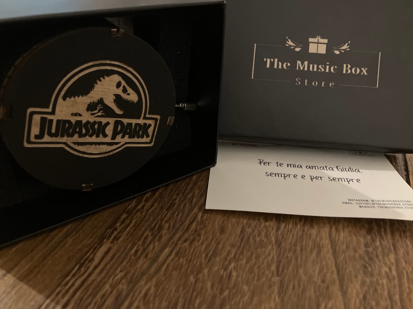Customer photo review of Cylindrical Hand Crank Music Box