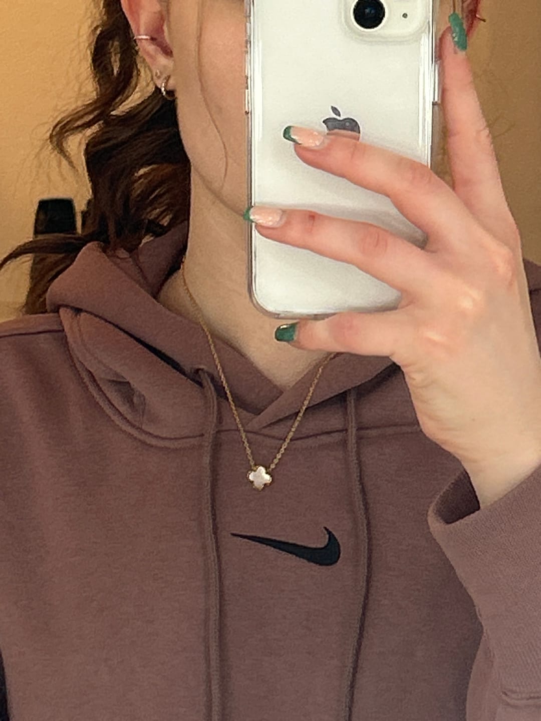 Customer photo review of Clover Perlmutt Kette | 18K vergoldet