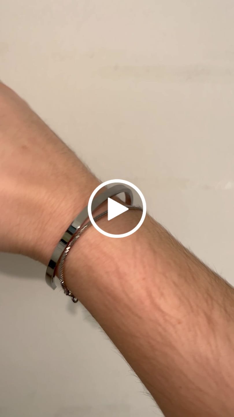 Customer video review of צמיד Orca