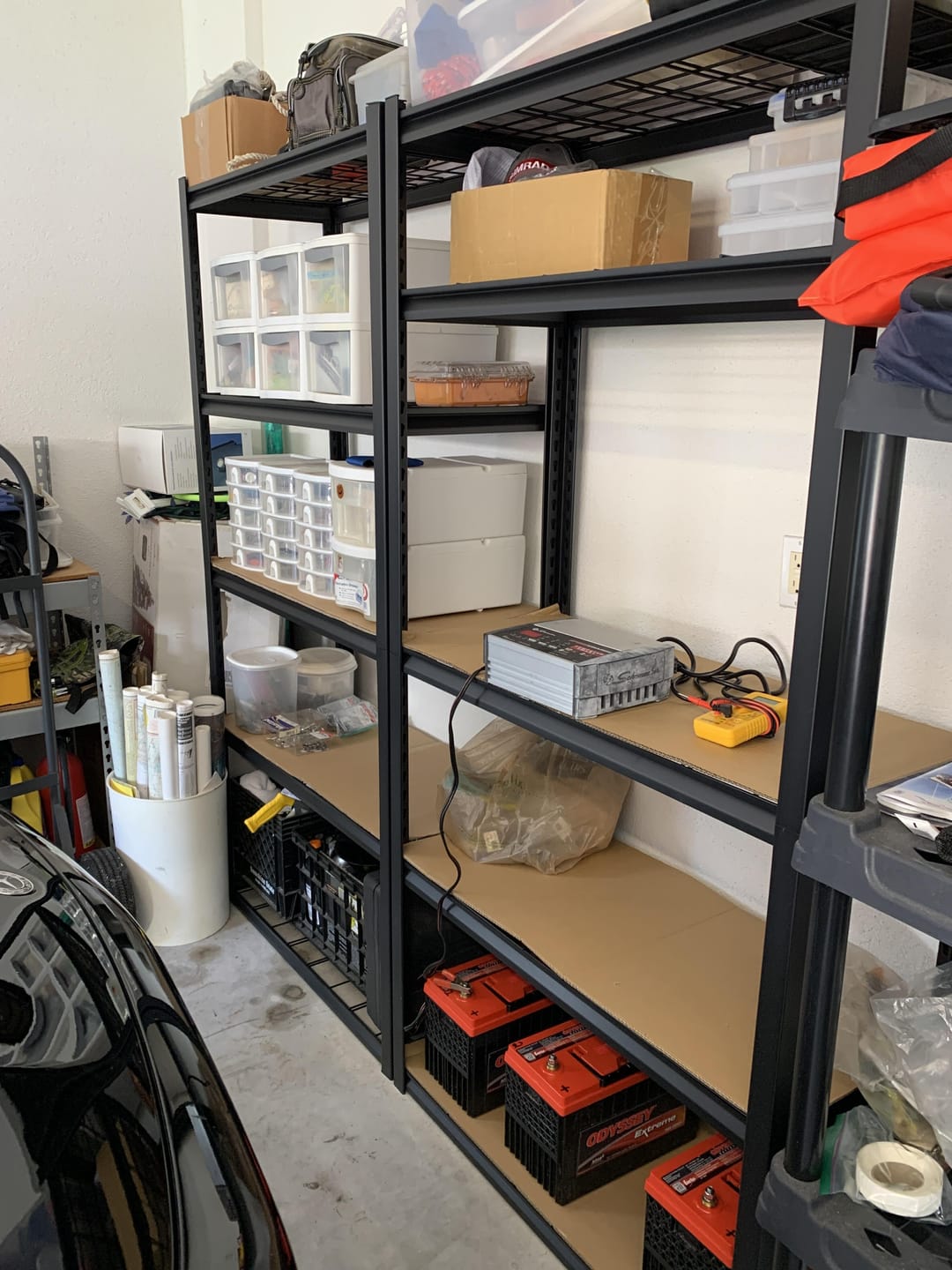 Customer photo review of REIBII 35.6"W Metal Shelving 2500LBS Heavy-Duty Storage Shelves Adjustable Storage Shelves for Garage, Kitchen,Basement