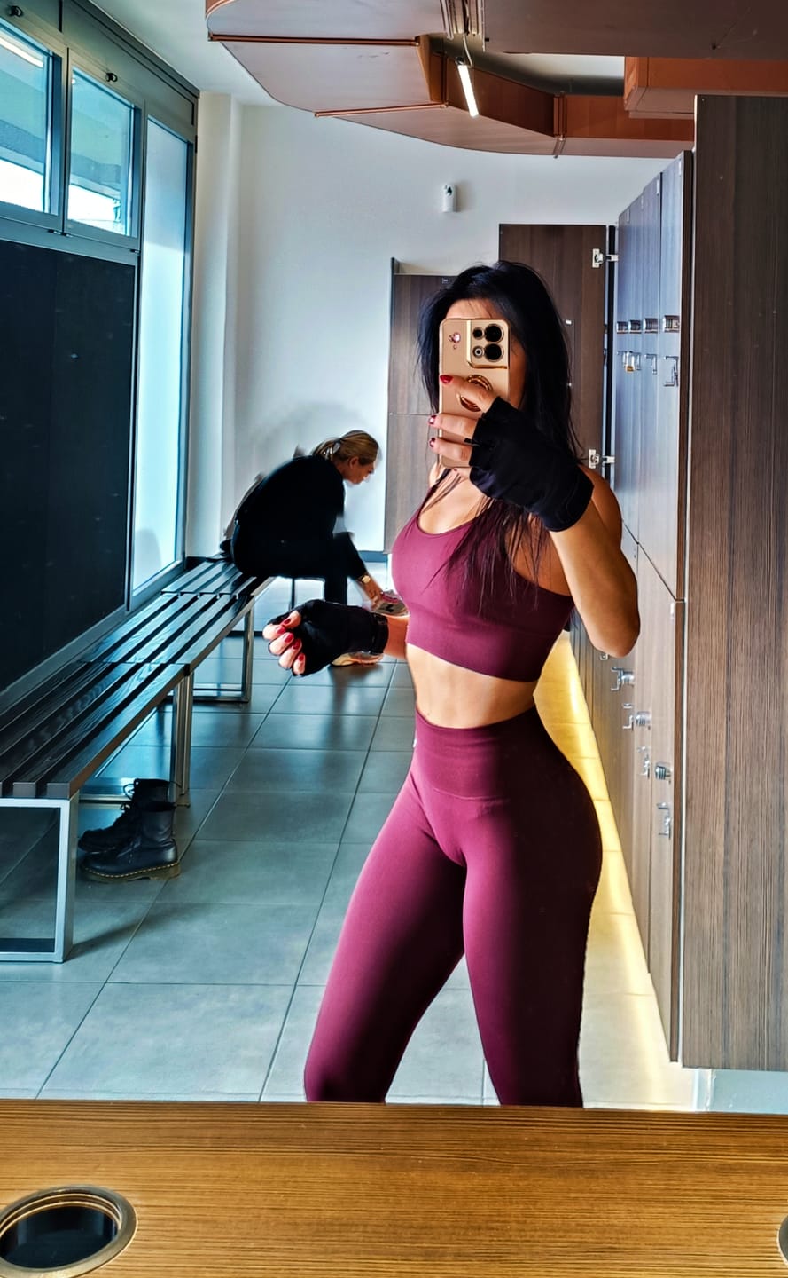 Customer photo review of Shape-Up Fgm04 2.0 Bordeaux Pancia Piatta