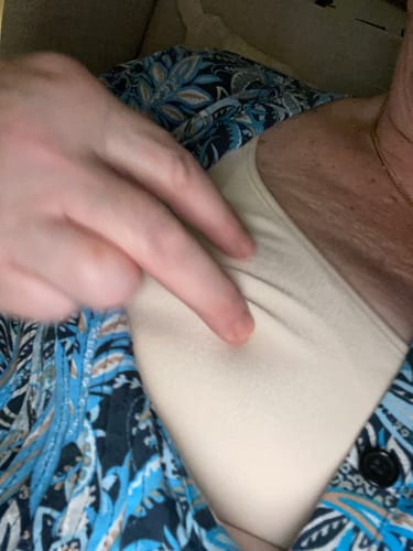 Customer photo review of Glammering® Premium Wireless Shaper Bra