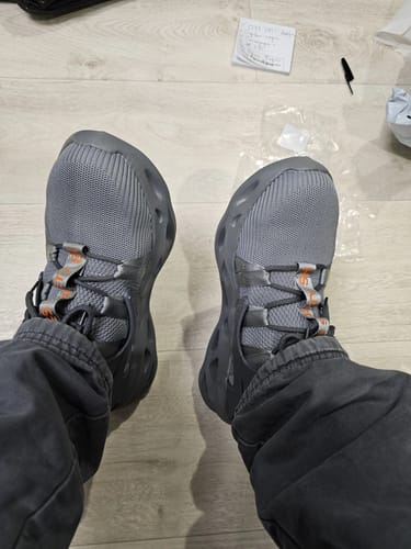 Customer photo review of GuardStep - Orthopädischer Arbeits- & Sicherheitsstiefel