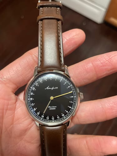 Customer photo review of First Season Silver Black with Brown Leather