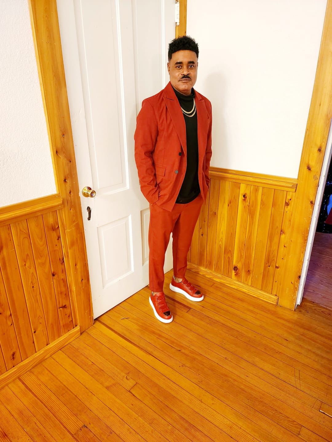 Customer photo review of Men's Luiz X Fiery Red
