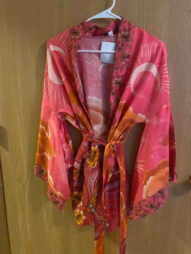 Customer photo review of Mane Kimono in Pink