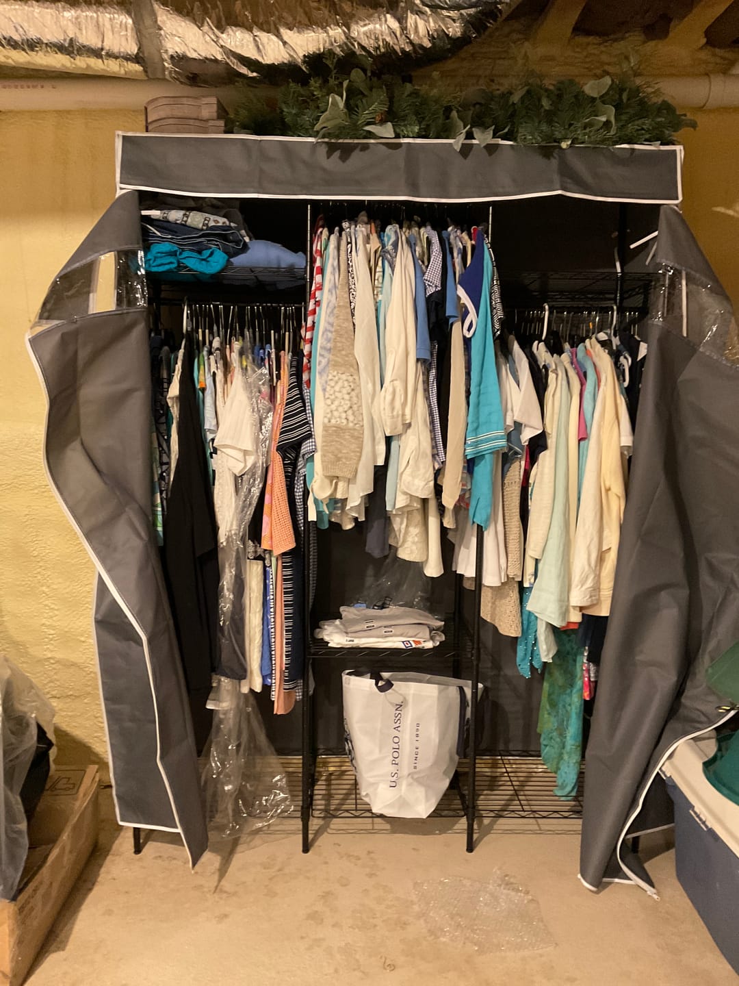 Customer photo review of Raybee 75.5"H Heavy Duty Clothes Rack with Cover,800LBS Portable Clothes Rack for Bedroom,Wire Garment Rack