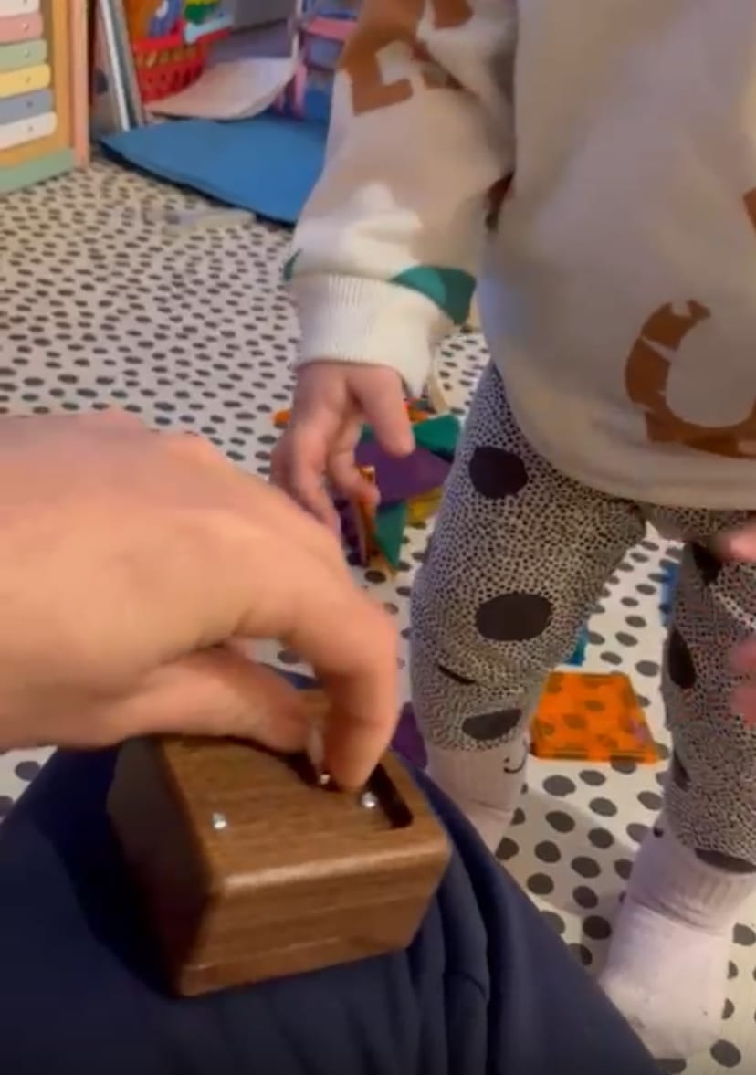 Customer photo review of Wind-up Music Box