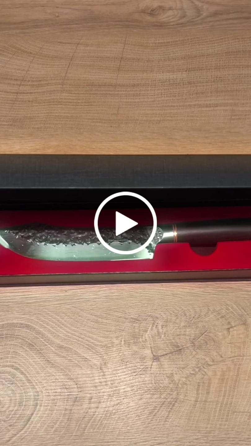 Customer video review of Rustikales Chefmesser gebogen