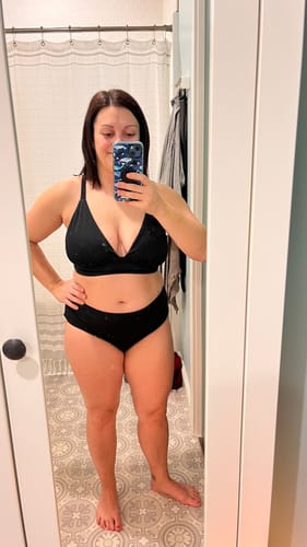 Customer photo review of 'Uplift' Plunging Bikini Top