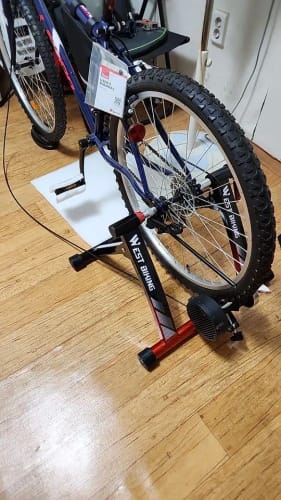 Customer photo review of Indoor Exercise Bike Trainer - 6 Speeds, Magnetic Resistance for Ultimate Cycling Experience