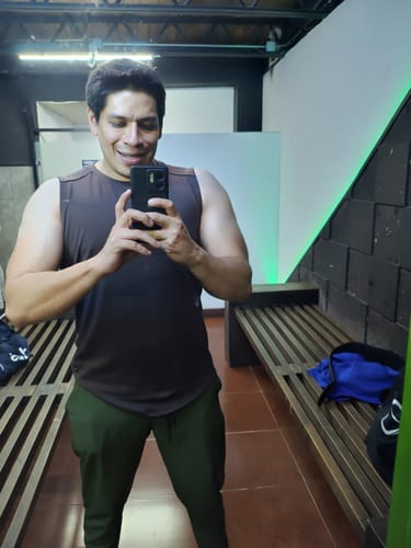 Customer photo review of Training Tank - Dark Brown