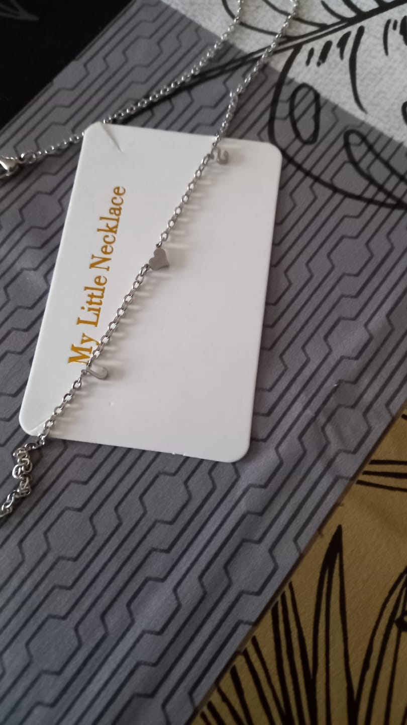 Customer photo review of Collier Initiales Amour