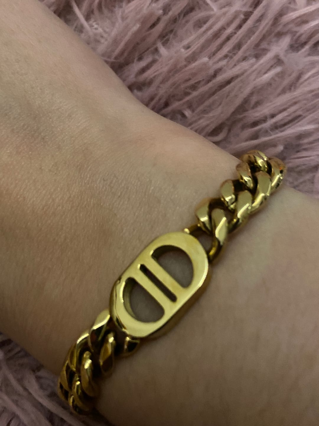 Customer photo review of Prestige Armband | 18K vergoldet