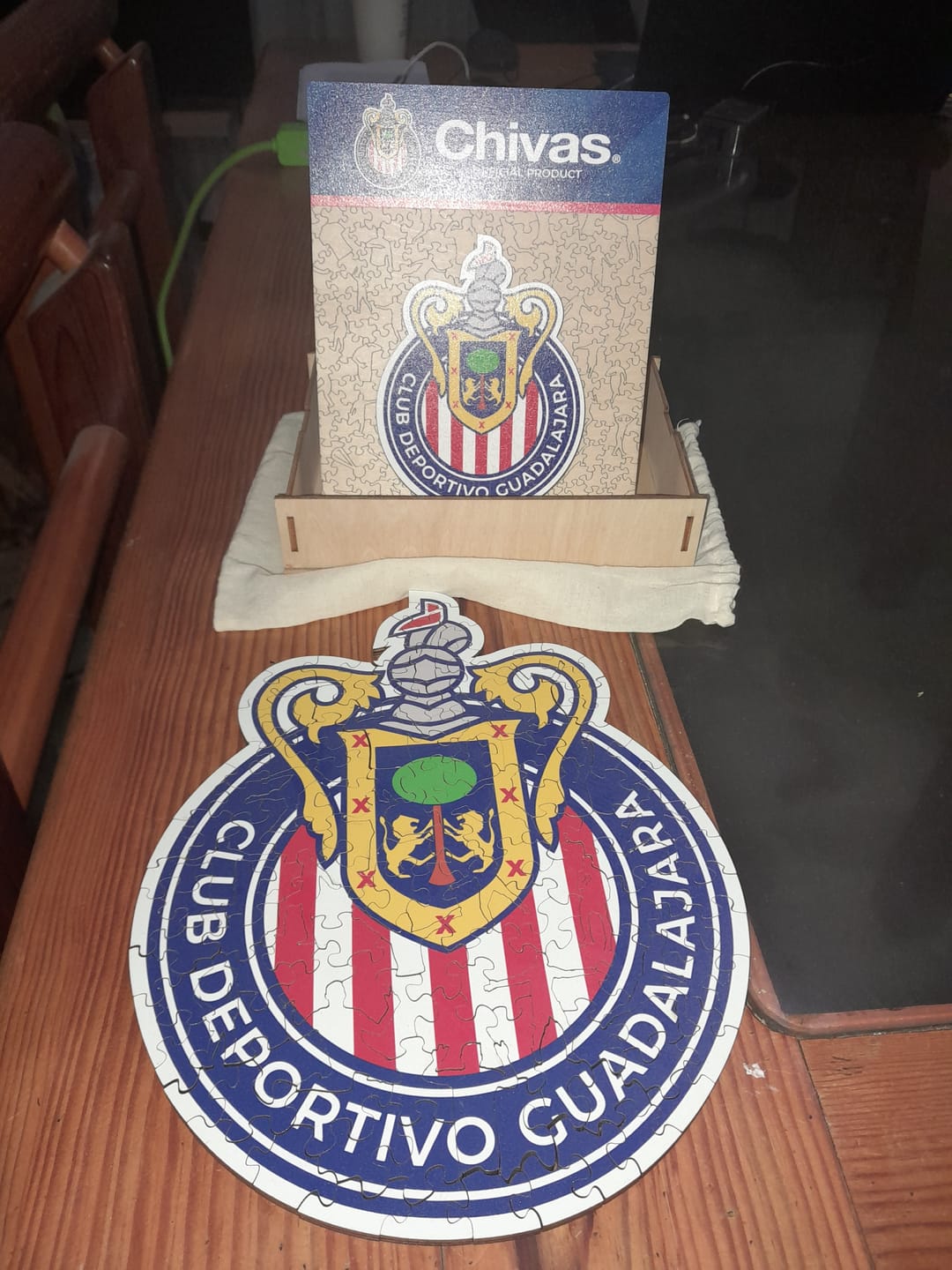 Customer photo review of Chivas Guadalajara® Escudo - Rompecabezas de Madera