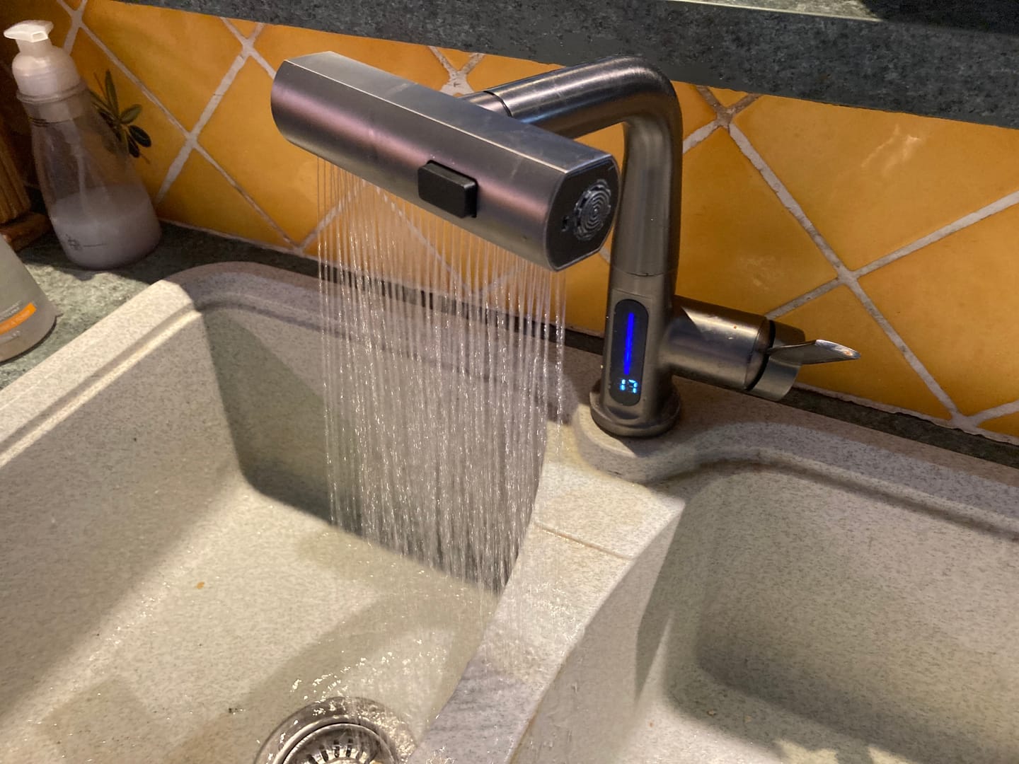 Customer photo review of Robinet Thermostatique Cascade Révolutionnaire