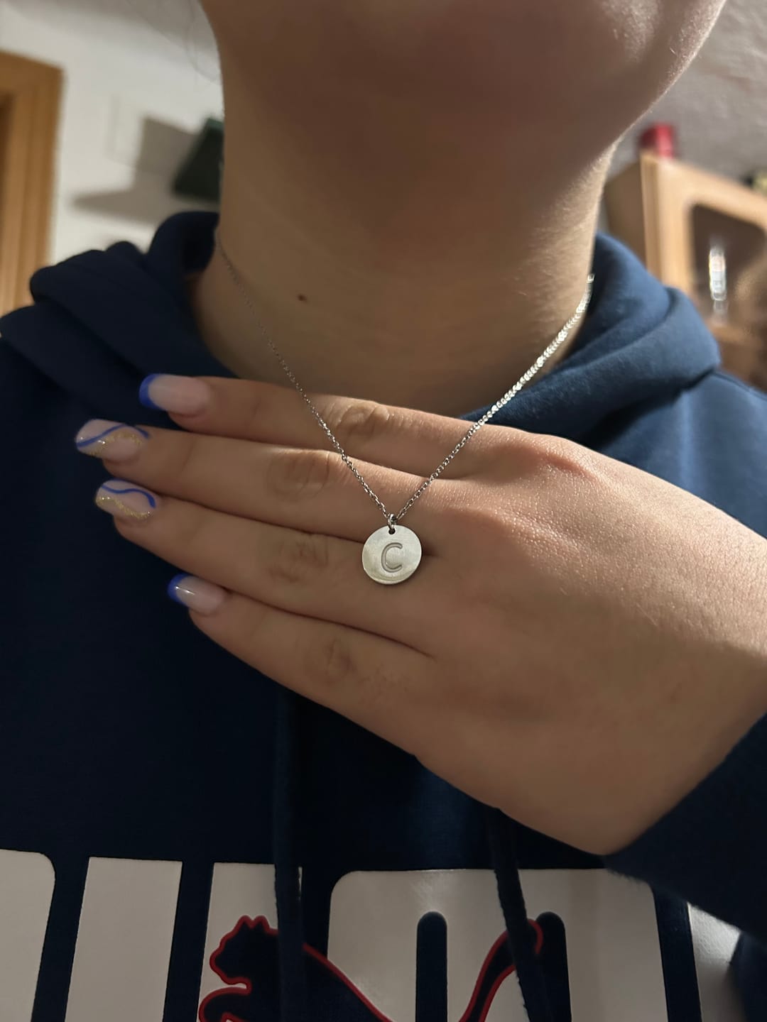 Customer photo review of Collar Inicial