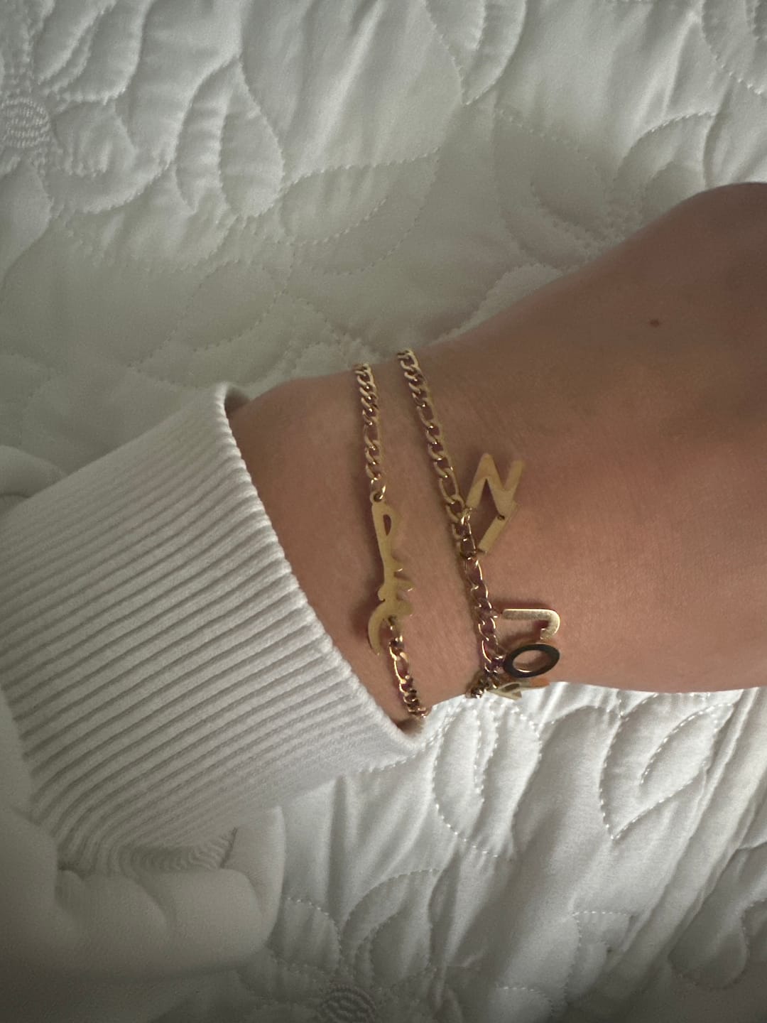 Customer photo review of Sabr Armband | 18K vergoldet