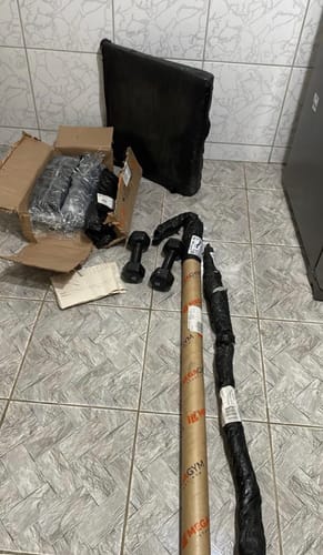 Customer photo review of Barra Reta Maciça Cromada Com Presilhas 1,80M 25,40mm