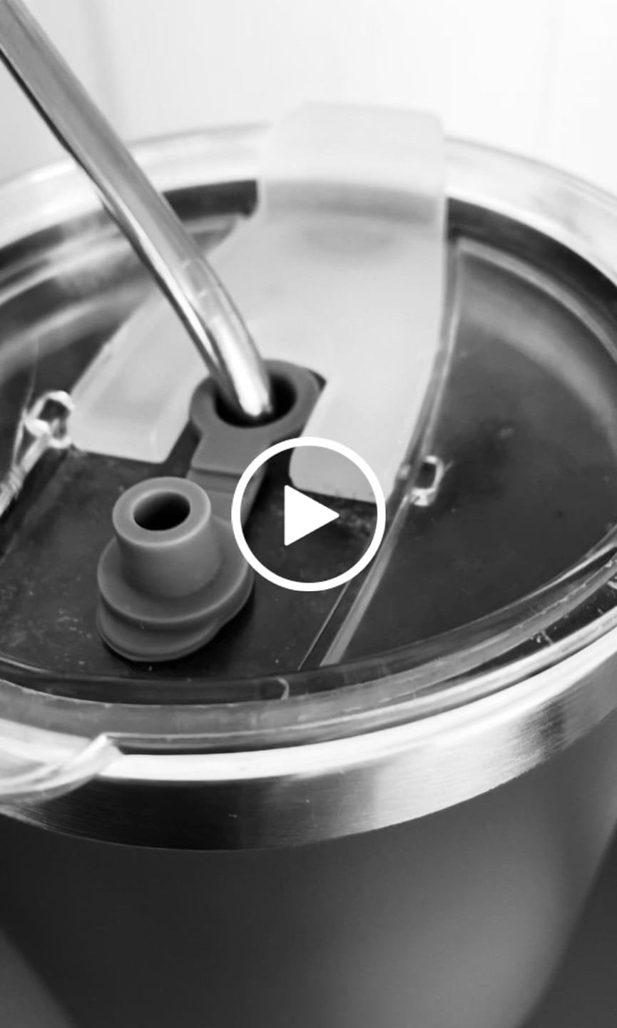 Customer video review of DOZZE Roamer Tumbler