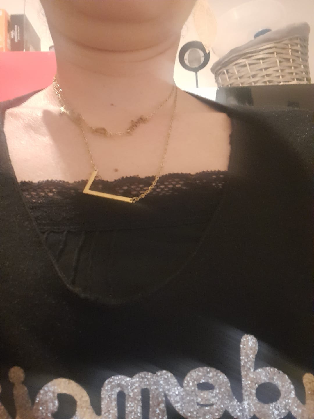 Customer photo review of Collier personnalisé Initiale (Lettre Majuscule)