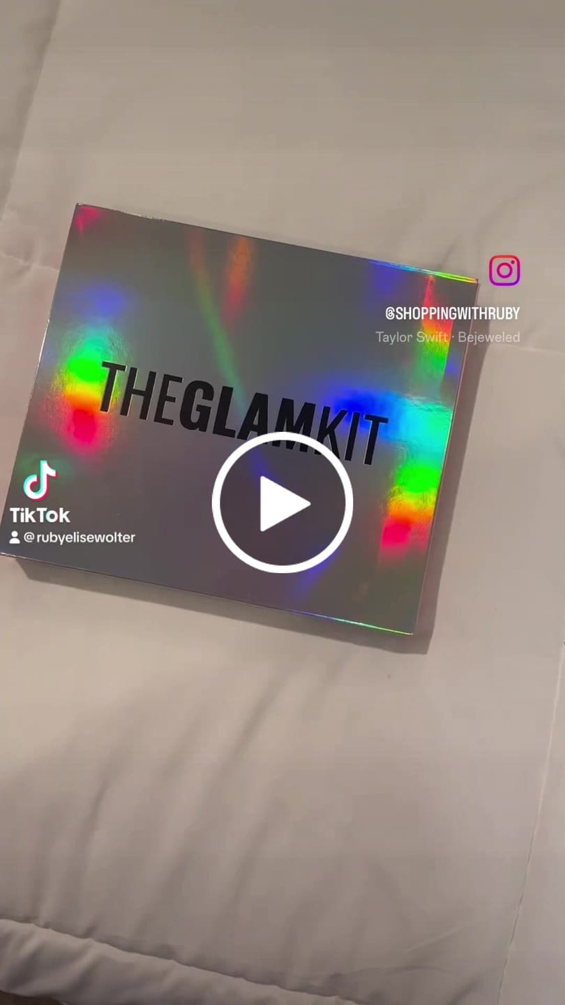 Customer video review of Sleek Couture Necklace