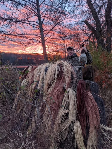 undefined review of Hunting Blind Raffia Grass (Pack) image 1 out of 2