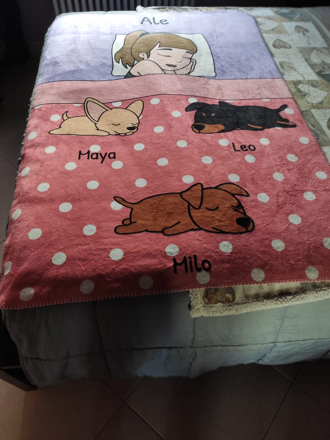 Customer photo review of Tempo di coccole con gli animali domestici (Singolo) - Plaid personalizzato
