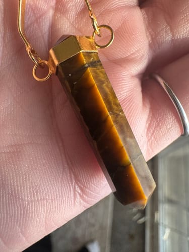 Customer photo review of Tiger’s Eye Swivel Pendant- Gold