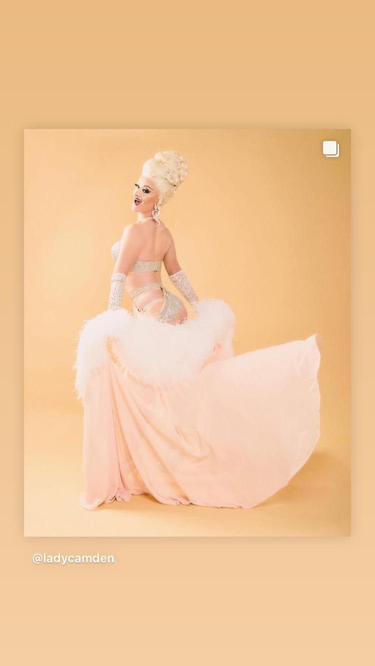 Customer photo review of Ostrich Feather Boa