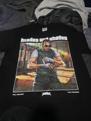 Customer photo review of BLADES AND SHADES TEE