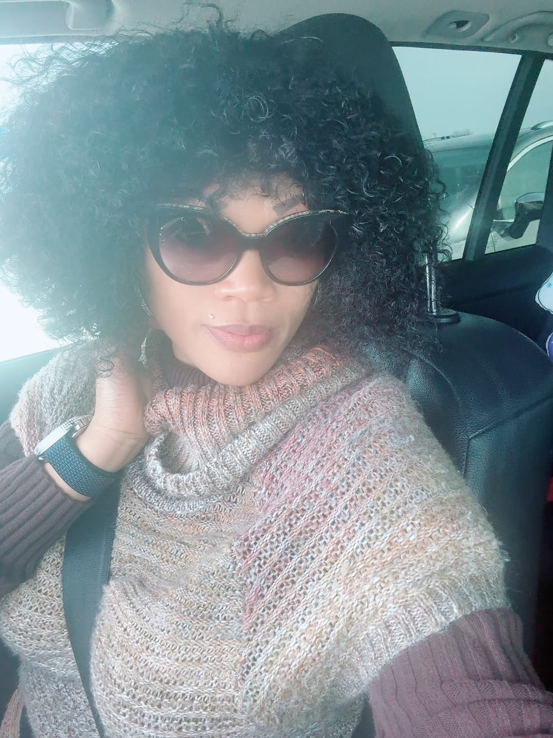 Customer photo review of Luvwin Water Wave Short Bang Wig No Lace Beginner Friendly 100% Human Hair