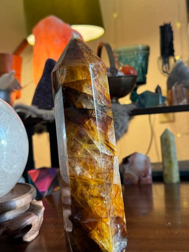 Customer photo review of XL Golden Healer Quartz Tower- (Perfectly Imperfect)