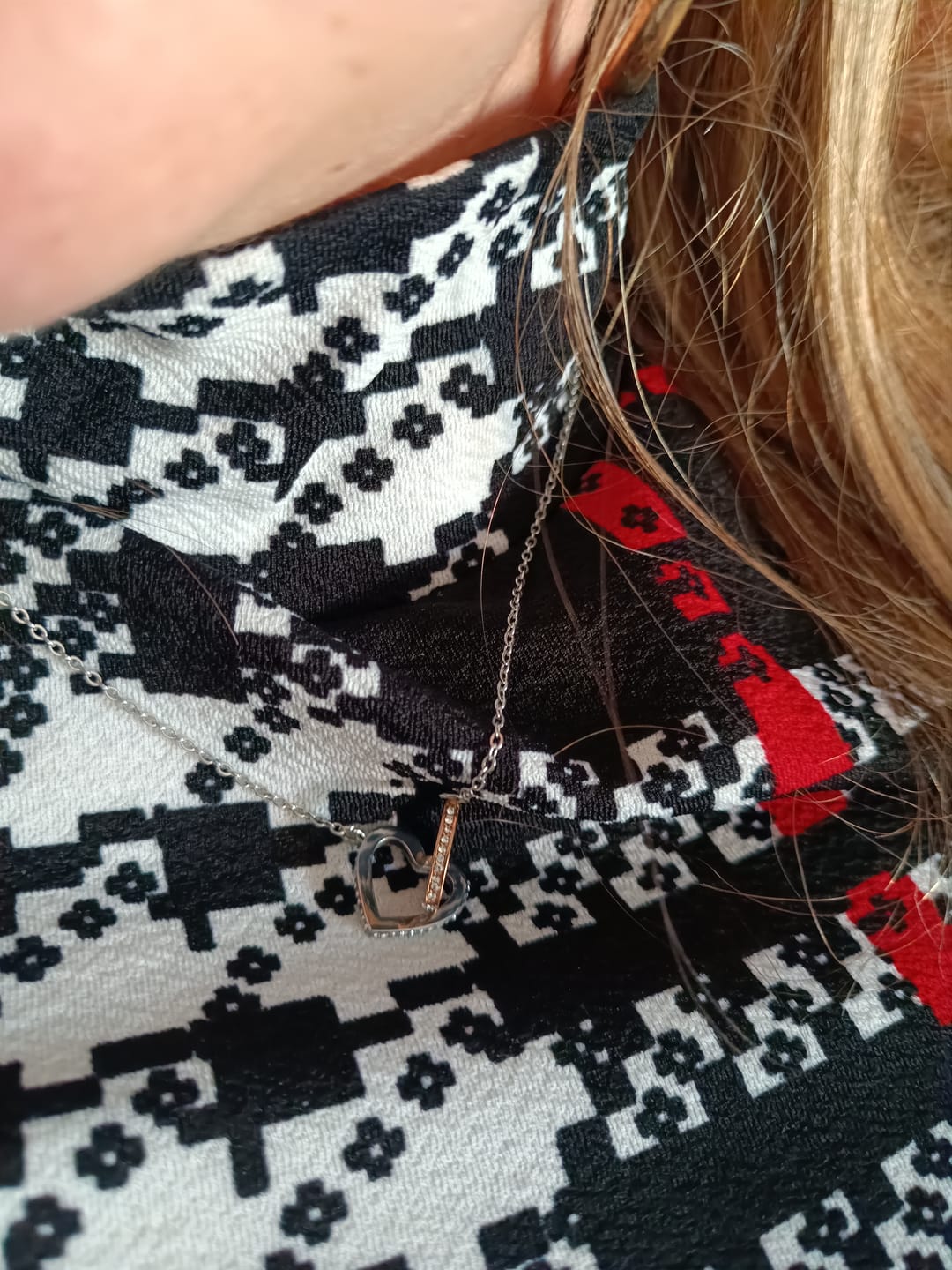 Customer photo review of ETERNITY • Collier Déclaration d'amour Double Cœur