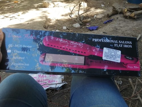 Customer photo review of ENTREGA INMEDIATA NEW Plancha »Titanio Profesional Diana Fletes Quality INFRARED