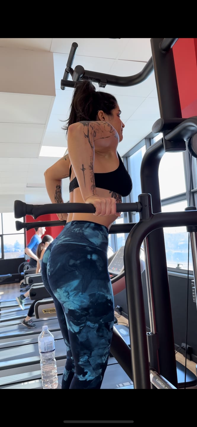 Customer photo review of Leggings Elements Acqua Turchese Blu