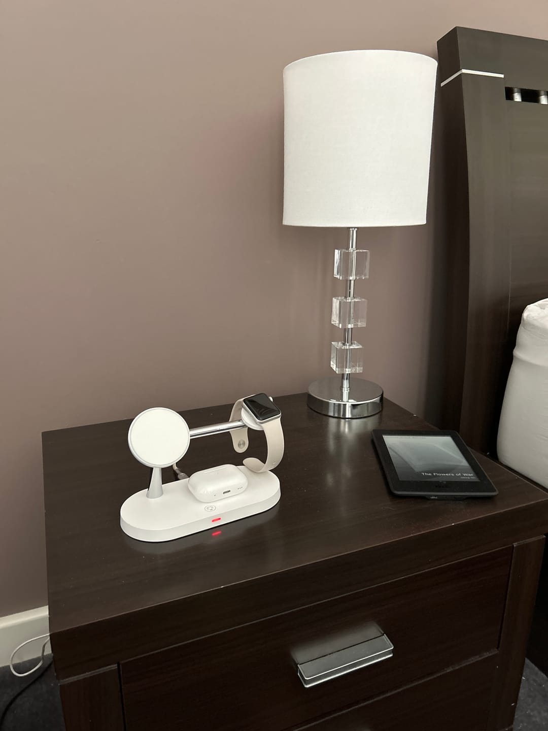 Customer photo review of PTC Select 5 in 1 Magnetic MagSafe Wireless Charger Stand Dock