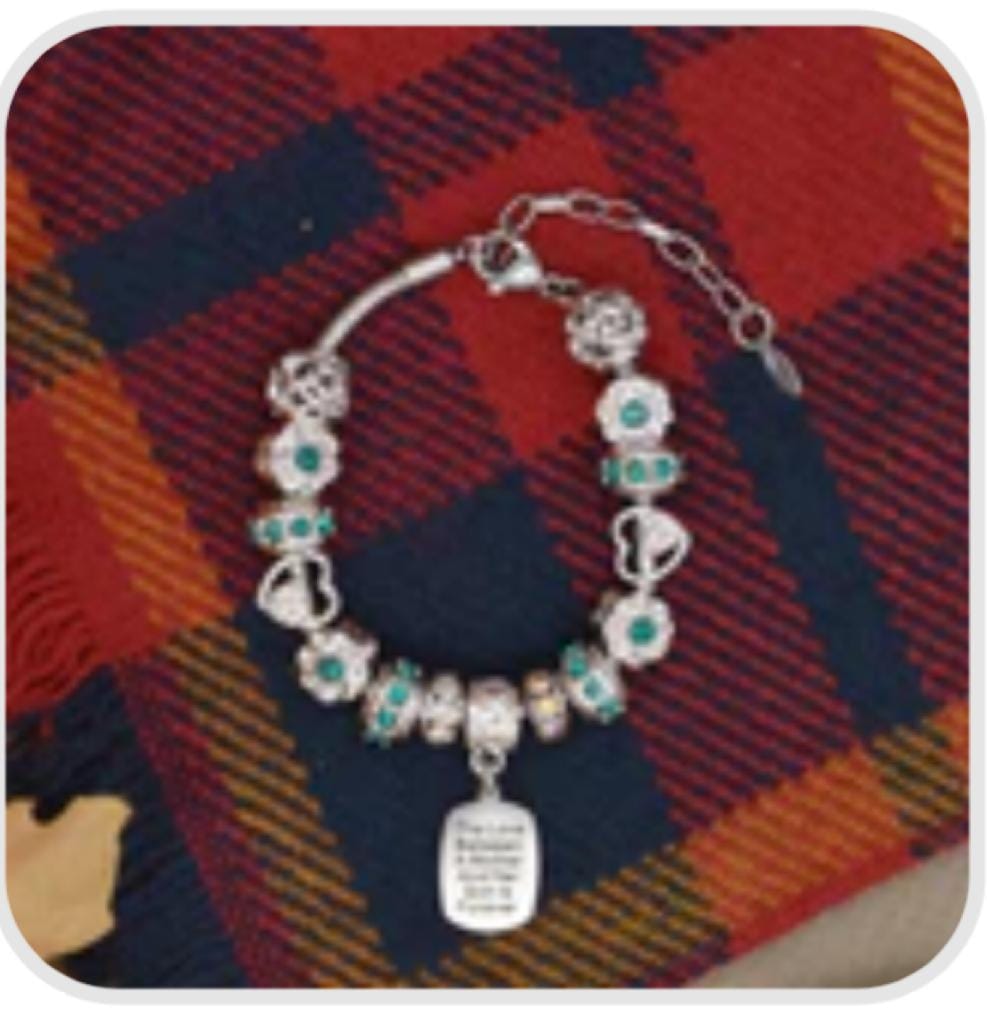 Customer photo review of Mother Son Eternal Love Bracelet & Keychain