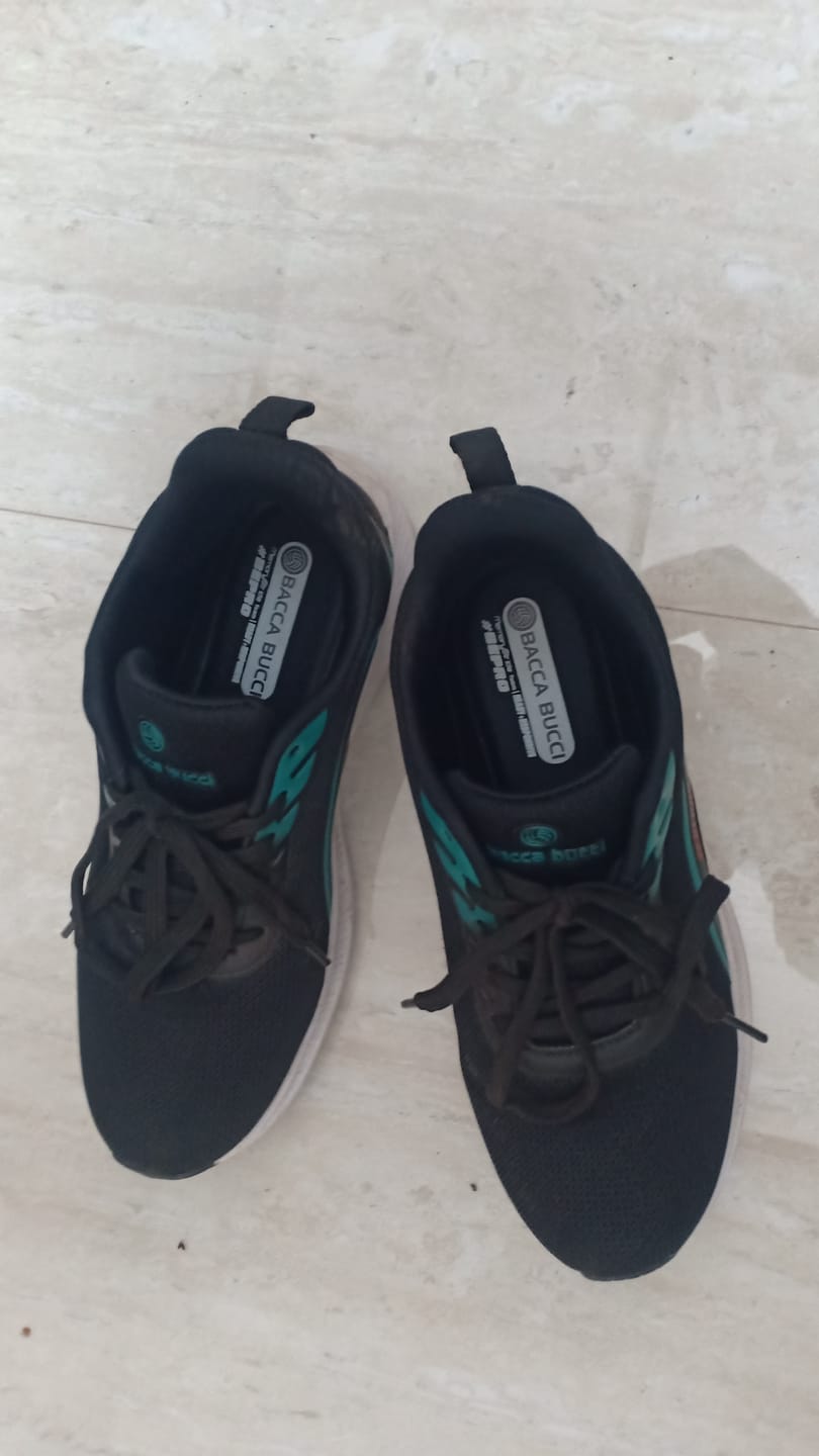 Customer photo review of Bacca Bucci Essential