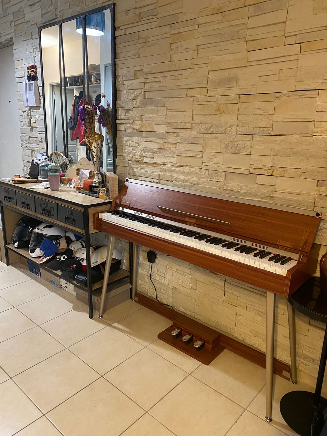 Customer photo review of Donner DDP-80 PLUS Piano numérique Design en bois