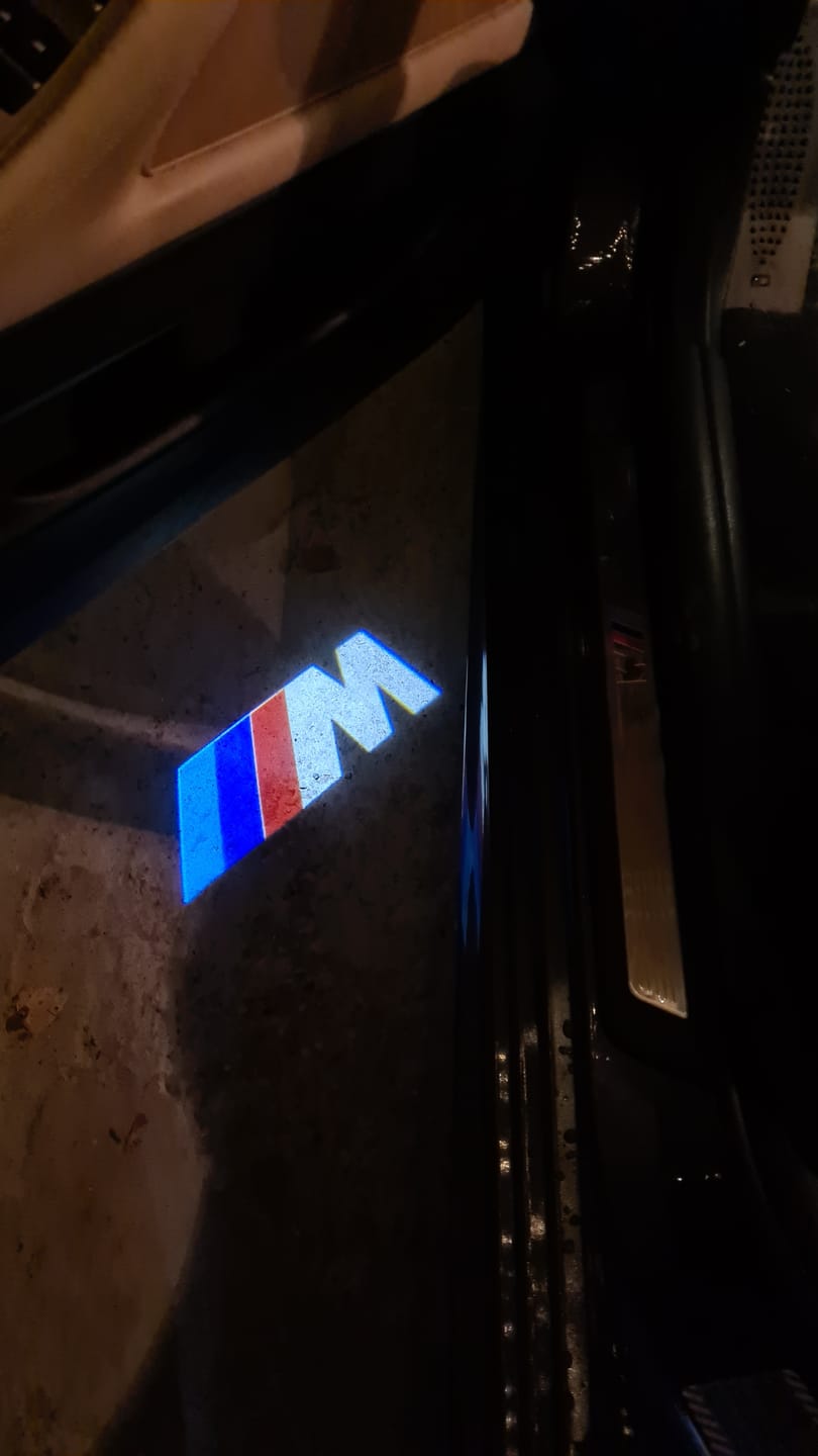 Customer photo review of EuroLuxe BMW LED Car Door Welcome Logo Shadow Lights | E/F Chassis