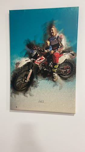 Customer photo review of Foto de tu moto en acuarela | Regalo personalizable para moteros