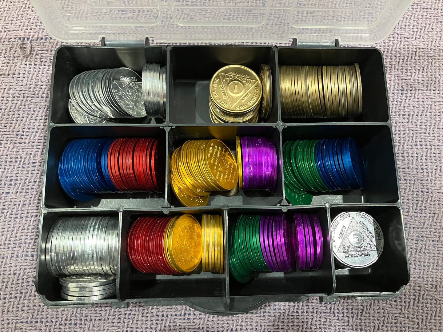 Customer photo review of 24 Hours to 11 Months Sobriety Mint Infinity Aluminum AA Meeting Newcomer Chips - 1 of Each