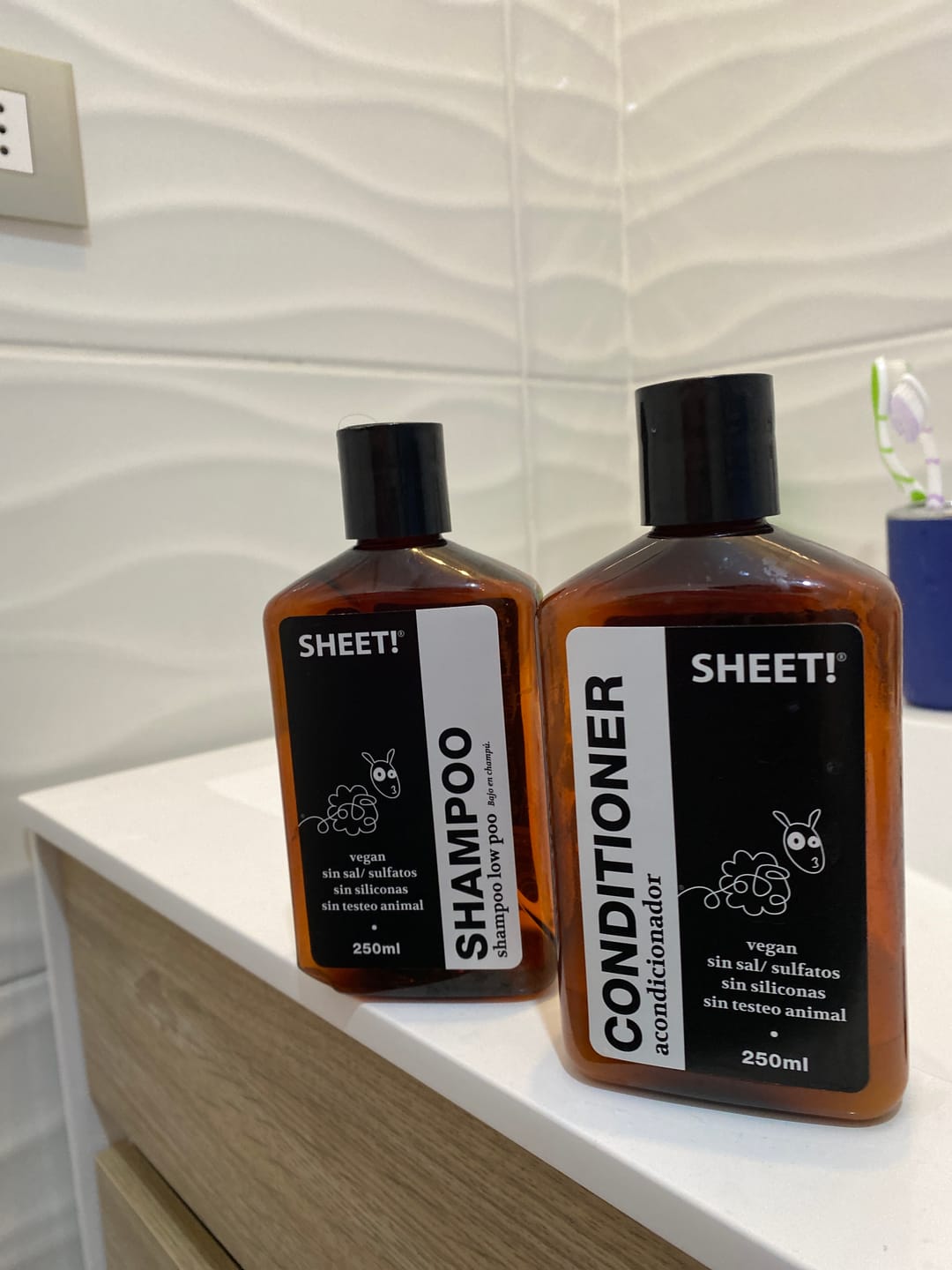 Customer photo review of Shampoo + Acondicionador Low Poo