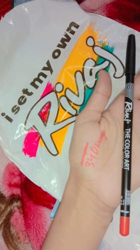 Customer photo review of Lip & Eye Pencil