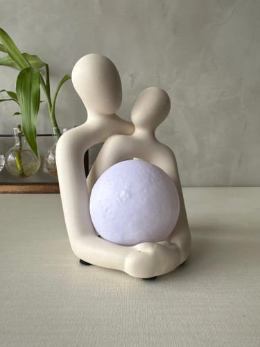 Customer photo review of The Light of Love: Multifunctional Couple Sculpture