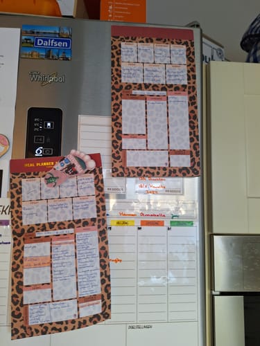Customer photo review of Freebie 2-in-1 Shopping List / Meal Planner
