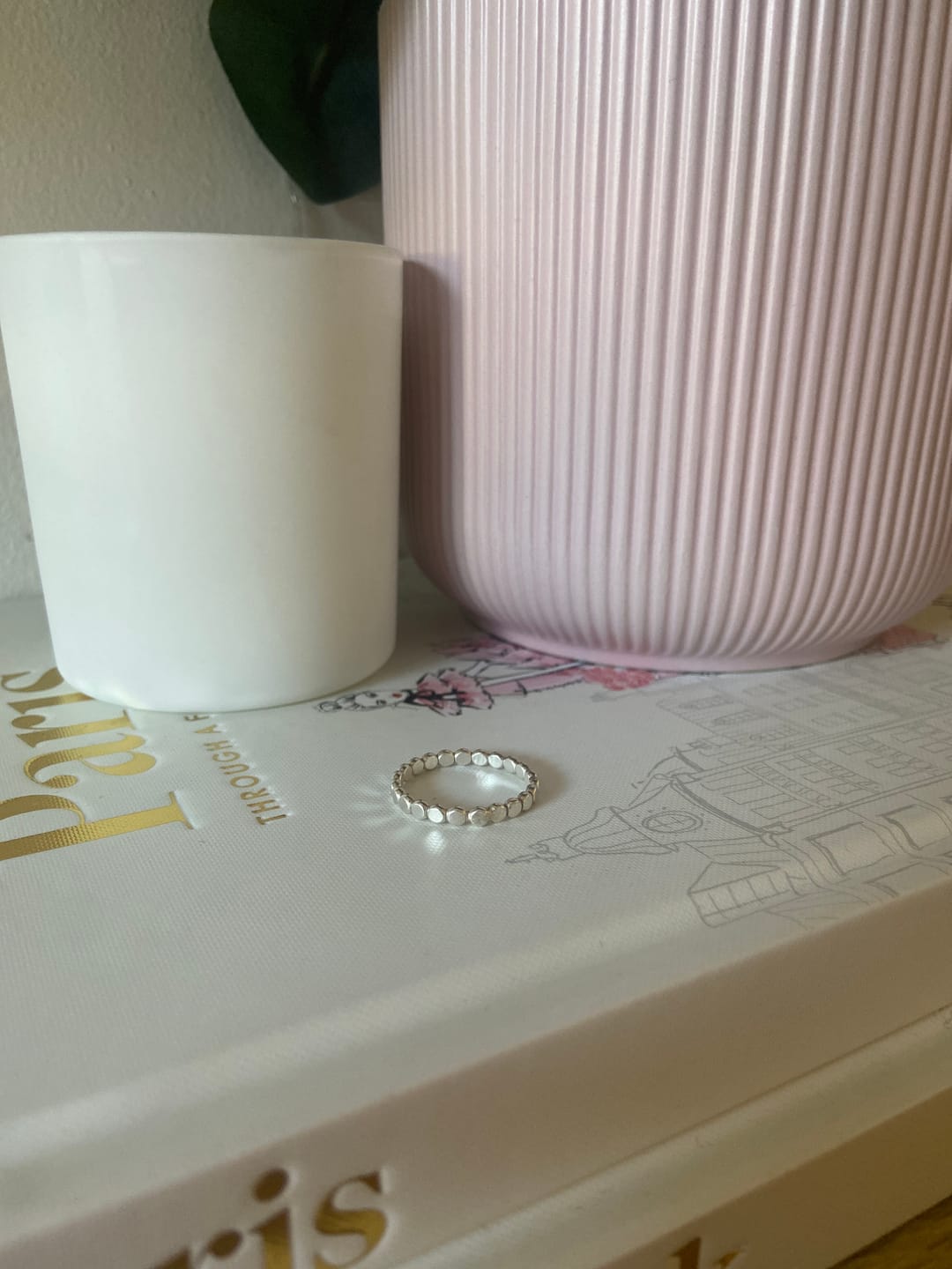 Customer photo review of Smooth Beaded Ring